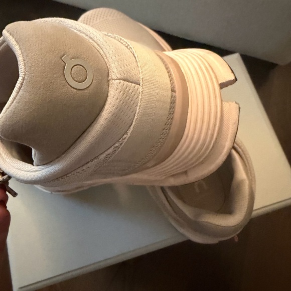 On Running On Cloud Cloudnova - Picture 6 of 13